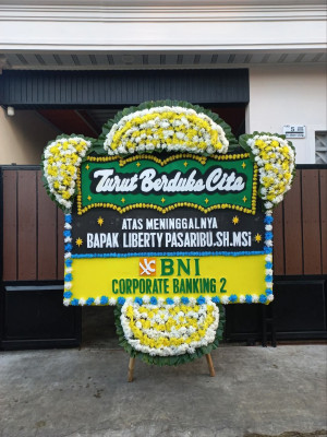 Papan Bunga Duka di Bagan Besar